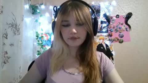 Mila online show from August 9, 5:36 pm