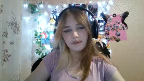 Mila online show from August 9, 7:48 pm