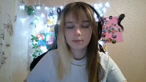 Mila online show from August 14, 6:44 pm