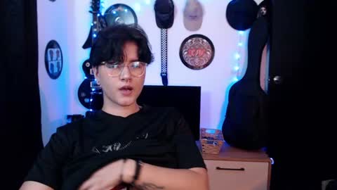 Sophie online show from August 15, 1:20 am