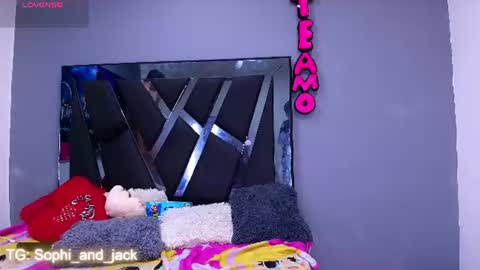 SOPHI - JACK online show from August 7, 8:58 am