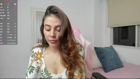 sophi_fit online show from August 13, 4:26 am