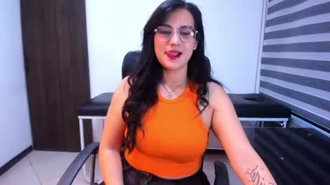 sophi_hardd online show from August 2, 2:24 pm