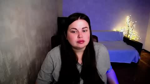 sophia__olsen online show from August 12, 6:05 am