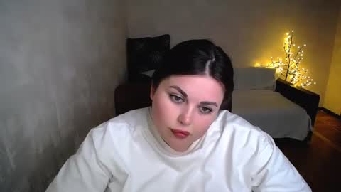 sophia__olsen online show from August 13, 2:42 pm