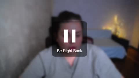 sophia__olsen online show from August 15, 8:40 am