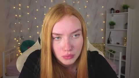 Sophia online show from August 14, 1:20 am