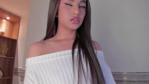 sophia_cambpell online show from July 31, 1:23 am