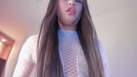 sophia_cambpell online show from August 1, 10:16 pm