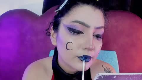 sophia hottie online show from August 5, 6:06 pm