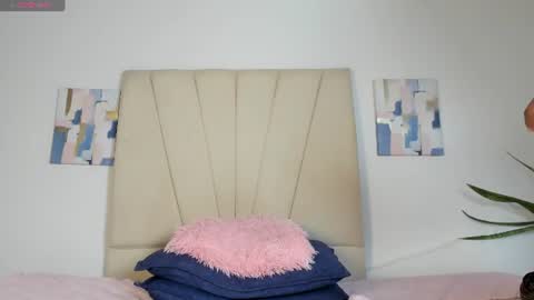 sophia_ebony___ online show from August 6, 6:51 pm