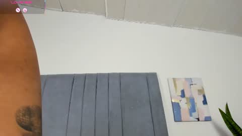 sophia_ebony___ online show from August 11, 3:47 pm