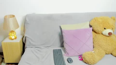sophia CM online show from August 7, 2:22 am