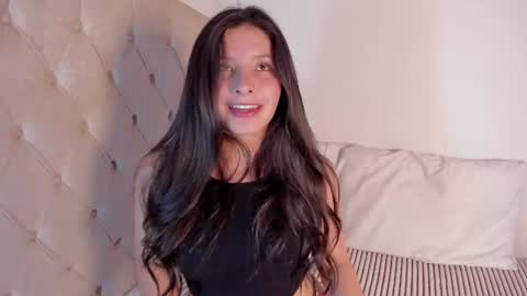 Sophia online show from July 6, 5:05 pm