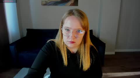 Sophia Millery online show from August 11, 1:07 am