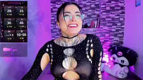 Sophia online show from August 13, 9:51 pm