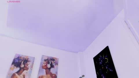 sophiaa_paris online show from August 10, 6:37 am