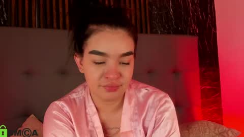    online show from August 14, 7:56 am