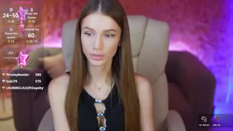 Sophia online show from August 1, 8:09 am