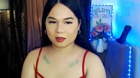 sophia online show from June 27, 2:53 pm