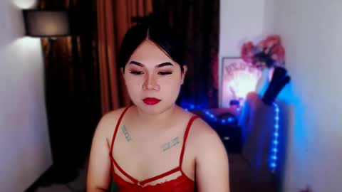 sophia online show from July 2, 7:04 pm