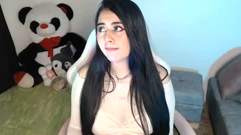 sophia online show from August 11, 12:12 am