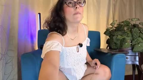 Sophia online show from August 10, 11:11 am