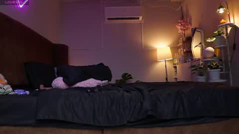 Sophia online show from August 12, 2:14 am