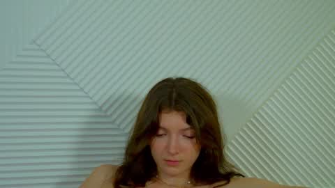 SophiaProve online show from August 7, 2:22 am