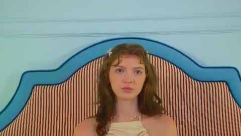 SophiaProve online show from August 9, 8:43 pm