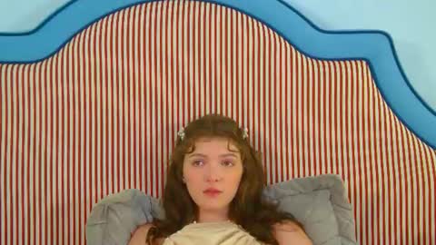 SophiaProve online show from August 10, 2:35 am