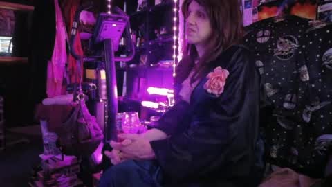 Sophie Satin1980 online show from July 4, 12:35 am