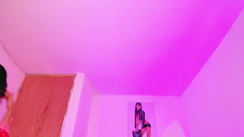 sophie_laurent1 online show from August 1, 4:29 am
