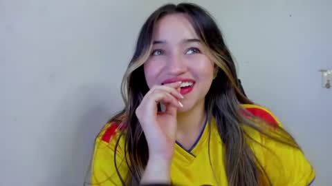 sophie_spencer1 online show from June 24, 6:15 am