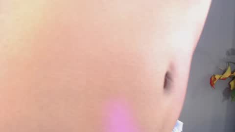 sophie_w1 online show from August 5, 1:09 pm