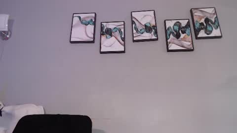 sophie_w1 online show from August 6, 2:38 pm