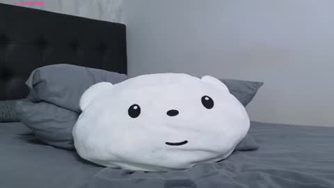  Sophie  online show from August 3, 4:19 am