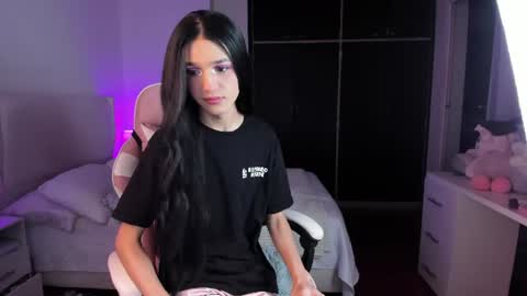    online show from July 31, 4:08 am