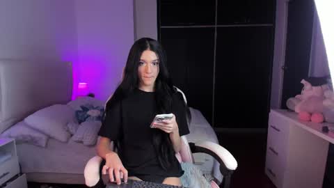    online show from July 31, 5:14 am