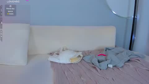 Sophie online show from August 13, 12:02 am