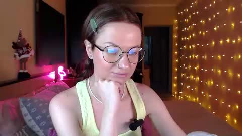 sophieleroux online show from July 29, 8:16 pm