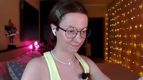 sophieleroux online show from July 29, 9:22 pm