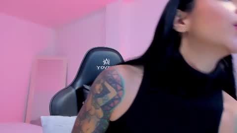 sophierooy online show from July 29, 11:23 pm