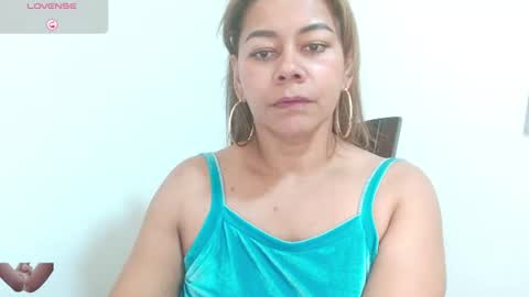 sophisem online show from August 14, 2:59 am
