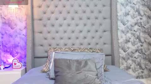 Sofia  online show from August 7, 12:10 am