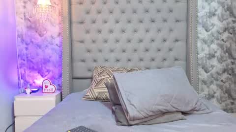Sofia  online show from August 7, 11:38 pm