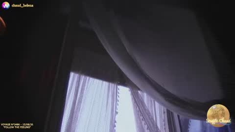 CHAUD HELENA  online show from August 15, 9:57 am