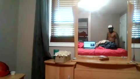 source1012914414 online show from August 9, 2:51 pm