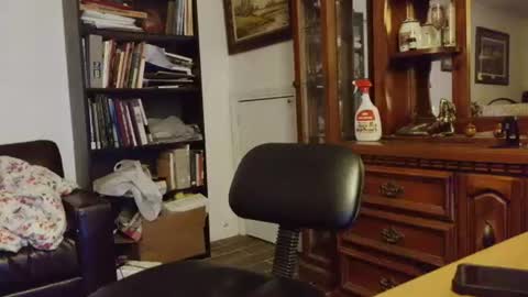 Southernblueyes online show from July 17, 1:16 am