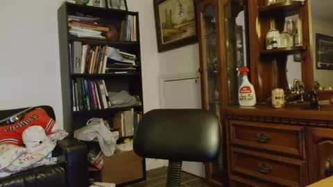 Southernblueyes online show from July 28, 1:33 am
